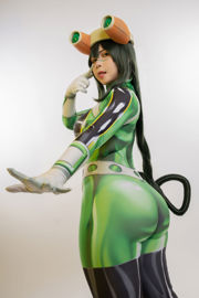 [Foto COSER selebriti internet] Uy Uy - Froppy