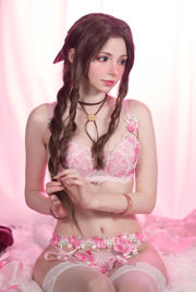 [Net Red COSER Photo] Susu persik - Aerith Lingerie