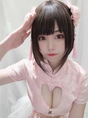 [Foto Cosplay] Linda Miss Sister Honey Juicy Cat Qiu - Chinese Niang (selfie)