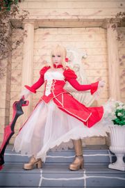 Coser Chihiro-sama "Nero's Formal Wear"